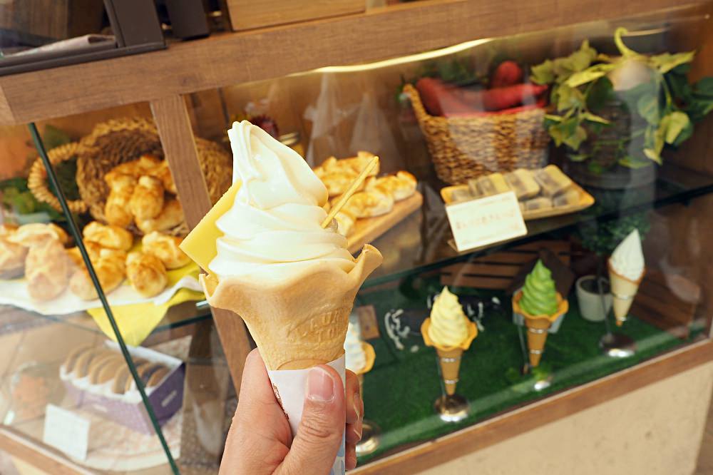 東京淺草 | 花月堂菠蘿麵包/豐福黑毛和牛咖哩麵包/淺草メンチ炸肉餅