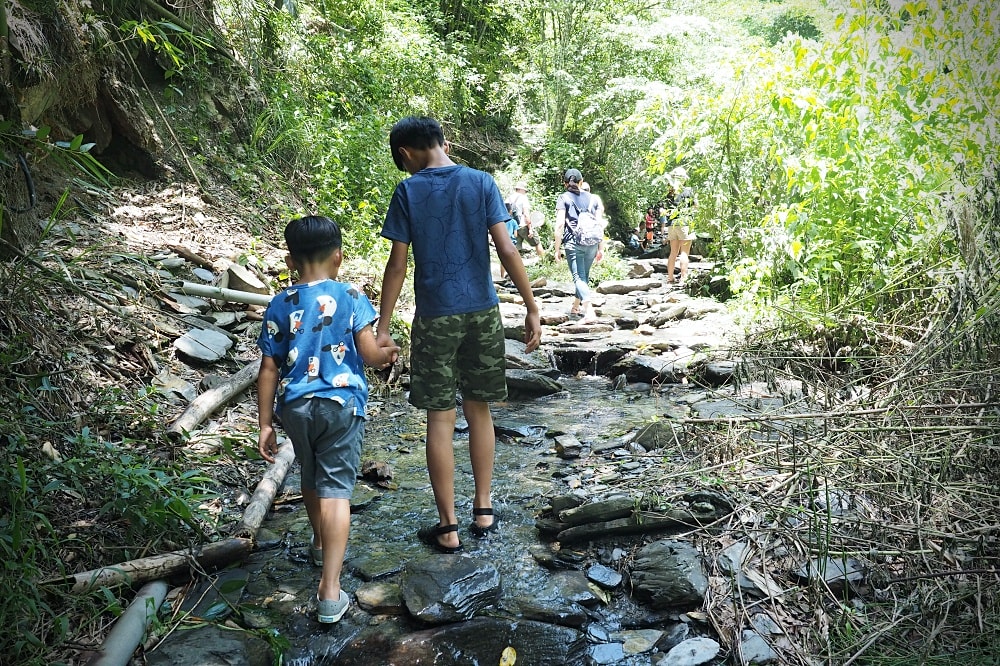 南投埔里 | 彩蝶瀑布。夏日免費消暑勝地/親子戲水私房景點/新手溯溪體驗