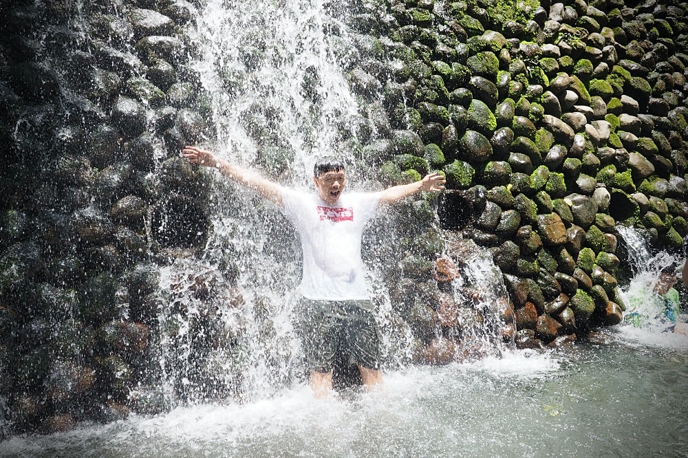 南投埔里 | 彩蝶瀑布。夏日免費消暑勝地/親子戲水私房景點/新手溯溪體驗