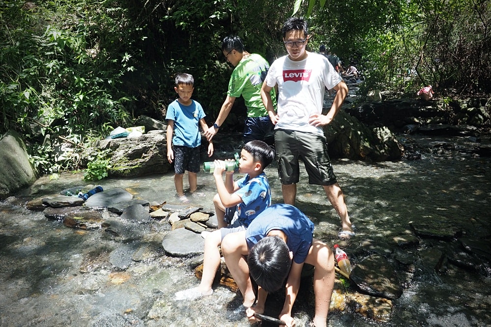 南投埔里 | 彩蝶瀑布。夏日免費消暑勝地/親子戲水私房景點/新手溯溪體驗