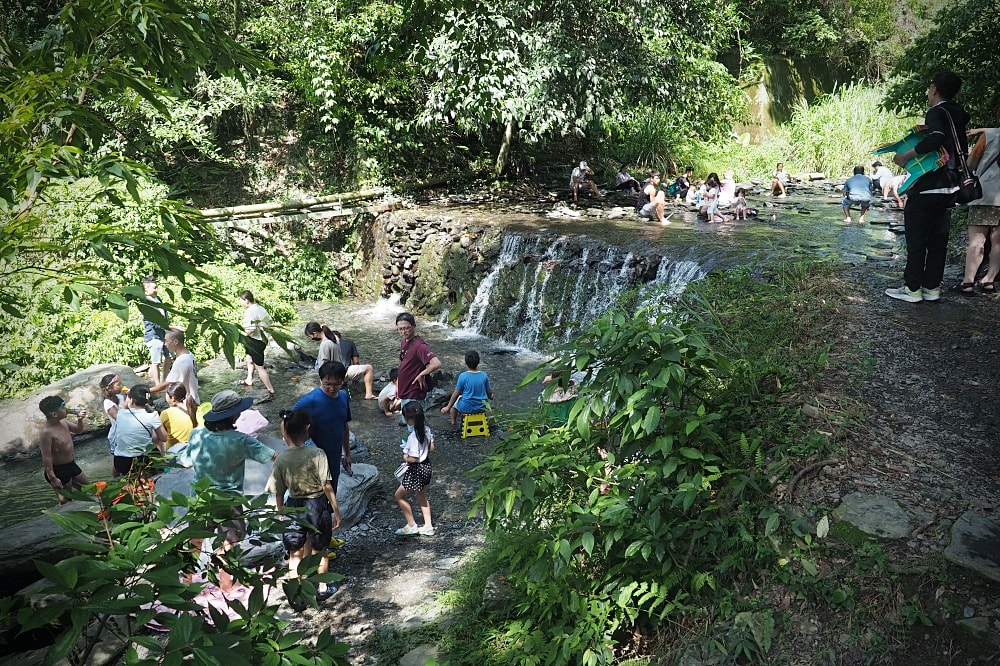 南投埔里 | 彩蝶瀑布。夏日免費消暑勝地/親子戲水私房景點/新手溯溪體驗