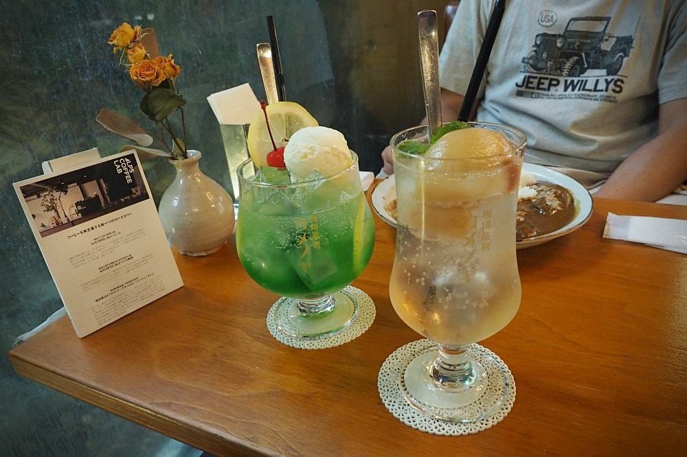 長野松本 | 珈琲茶房かめのや。哈密瓜冰淇淋蘇打/60年歷史咖啡廳/昭和風格喫茶店