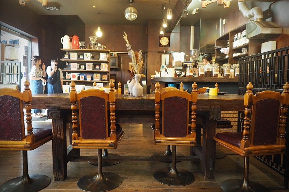 長野松本 | 珈琲茶房かめのや。哈密瓜冰淇淋蘇打/60年歷史咖啡廳/昭和風格喫茶店