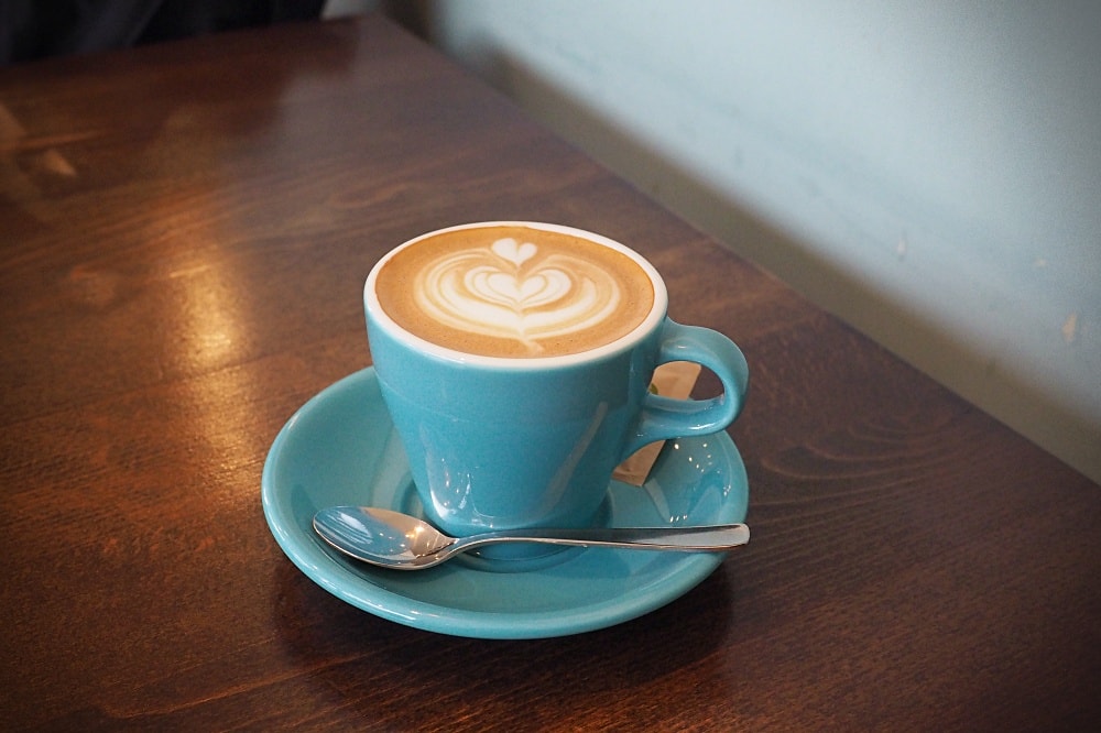 長野松本 | High-Five Coffee Stand。自家烘焙咖啡/國寶松本城/近松本車站美術館