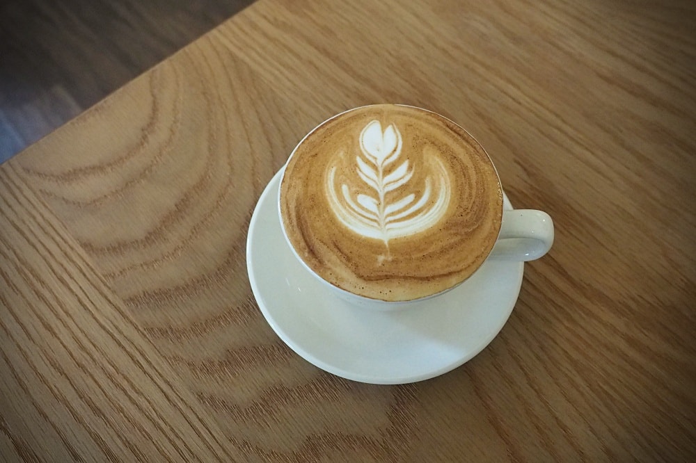 嘉義 | 咖啡一派 The Coffee Folks。音樂電影咖啡/南洋風味星馬美食/老派咖啡館