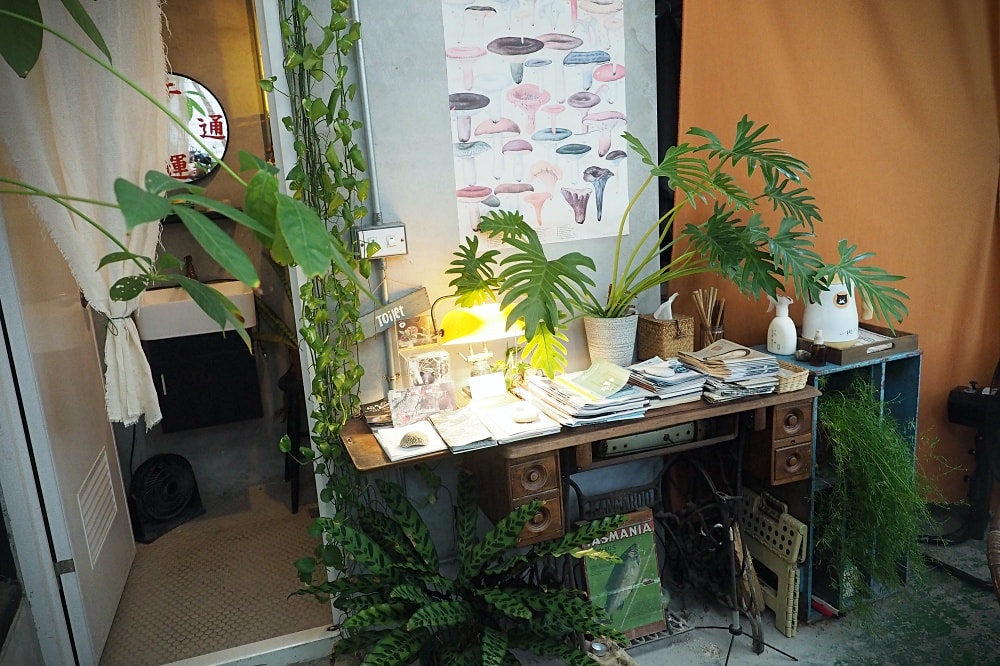 花蓮市 | 南島百合Lily Of Island Eatery（已搬遷）。南島風情早午餐/家傳牛肉麵/森林系老宅