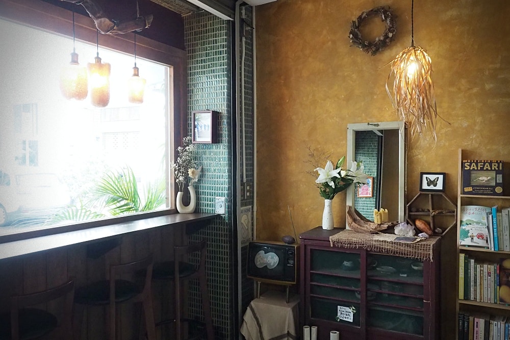 花蓮市 | 南島百合Lily Of Island Eatery（已搬遷）。南島風情早午餐/家傳牛肉麵/森林系老宅