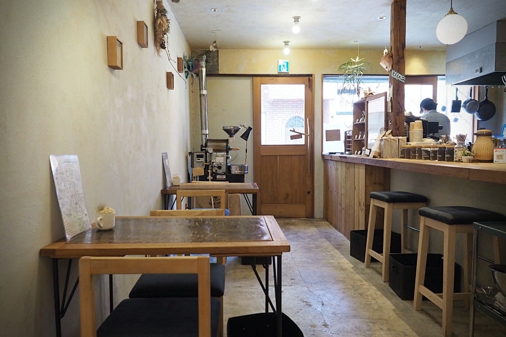 長野諏訪 | AMBIRD coffee&tea。自家烘焙咖啡/沙拉輕食料理/晨型咖啡店