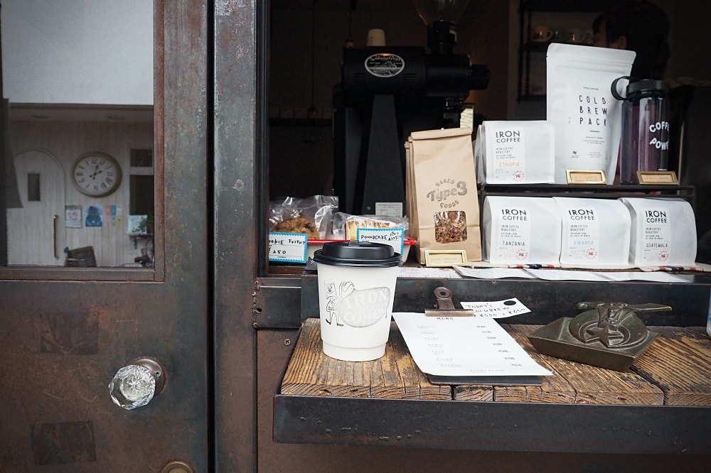 東京世田谷 | IRON COFFEE。工業風咖啡烘焙/外帶咖啡專門店/近豪德寺