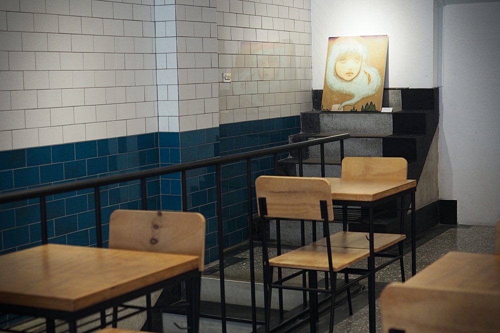 台中中區 | Fleet Street 艦隊街咖啡。晨型咖啡館/不限時插座空間/台中火車站周邊