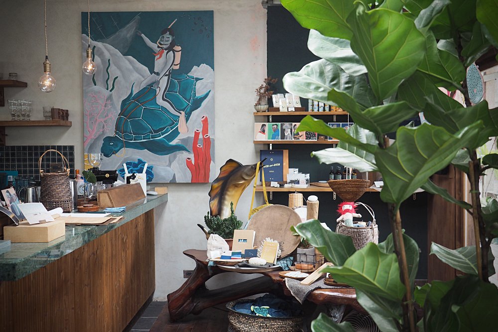 花蓮新城 | 龍宮LONGGONE CAFE。早午餐甜點/閱讀選物/七星潭咖啡店