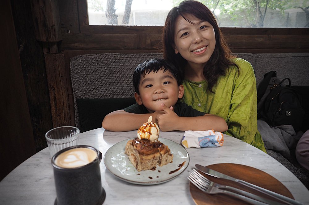花蓮新城 | 龍宮LONGGONE CAFE。早午餐甜點/閱讀選物/七星潭咖啡店